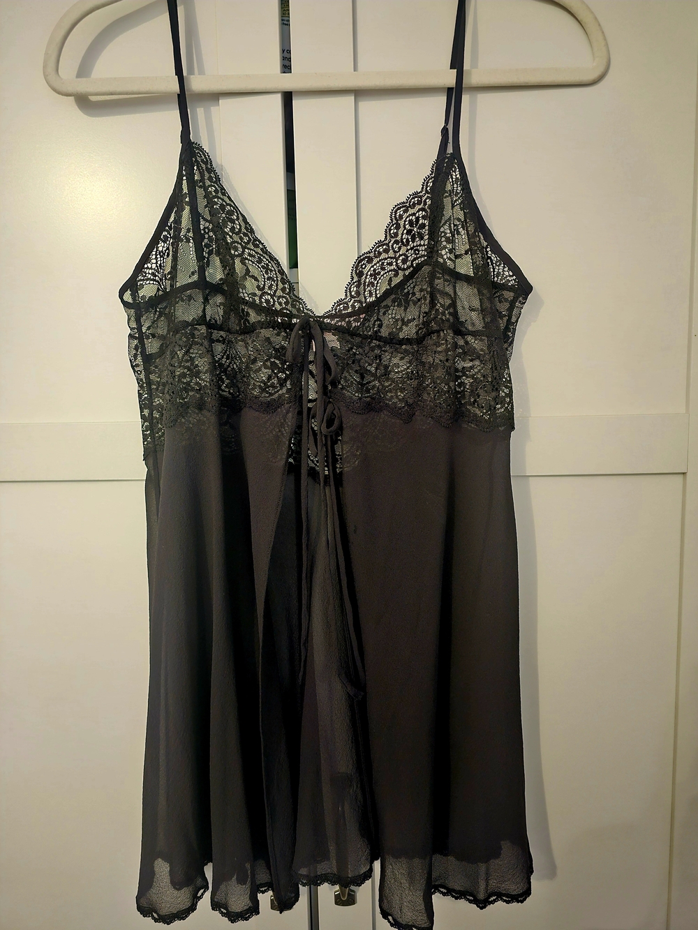 Vintage Y2K Victoria's Secret 100% Silk Black Lace Open Front Babydoll Chemise L